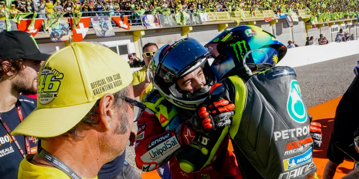 獻給老闆!Francesco Bagnaia:這一場勝利是為了Valentino Rossi,包含了太多的感情了!