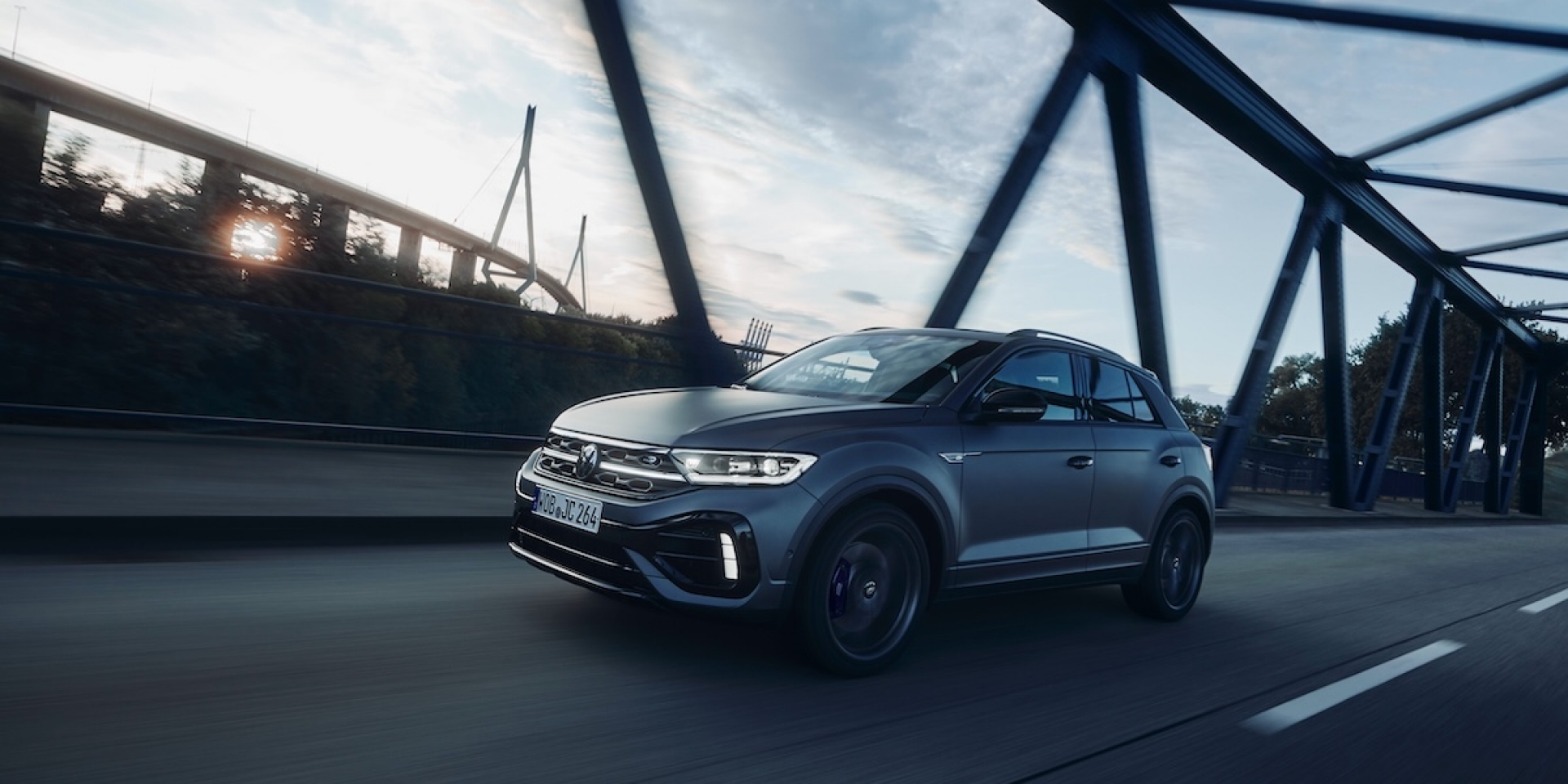 嶄新風格美學獨具魅力  精準剽悍操控領先同級 Volkswagen The new T-Roc R極緻版 霧影消光灰強勢現身