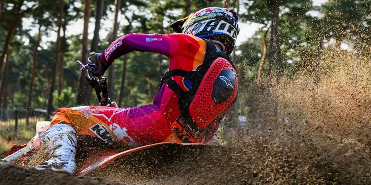 飛天噴土也能很安全!Alpinestars推出Tech-Air MX越野氣囊系統
