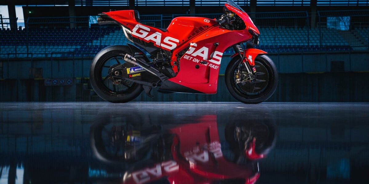 Pol Espargaro回歸KTM,Tech3 KTM車隊全新GASGAS品牌塗裝亮相!