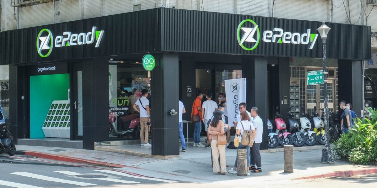 eReady台北大安門市開幕,設計感十足舒適賞車空間