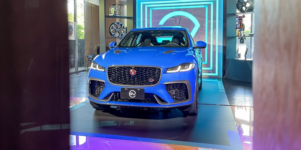歌頌V8的美好!結合性能與豪華的Jaguar F-Pace SVR!