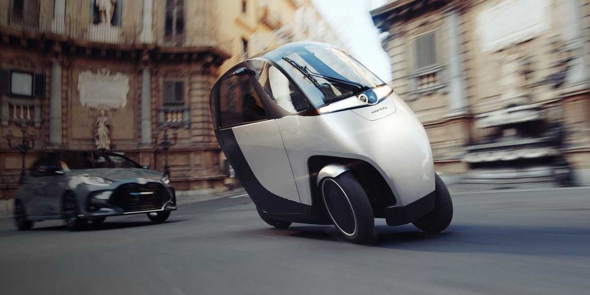有冷氣、安全氣囊還能壓車!Nimbus Halo電動三輪車
