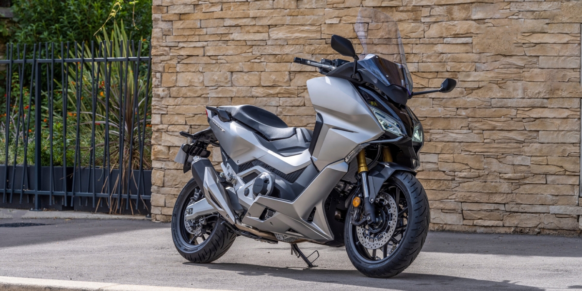 58匹馬力、豐富電控。HONDA Forza 750 歐洲發表!