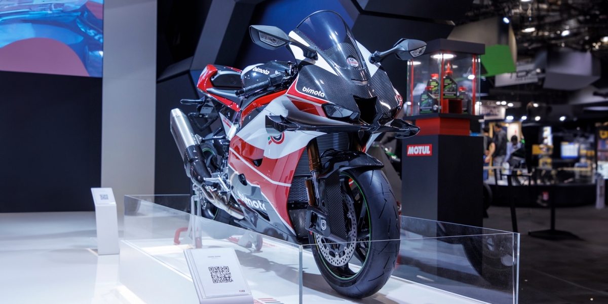 152萬台幣、電控小翅膀、全球限量 500 台!Bimota KB998 Rimini 市售版海外發表