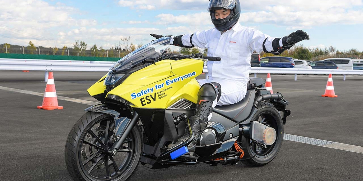 後輪左右搖擺自動平衡!HONDA Riding Assist 2.0 主動車輛平衡系統亮相