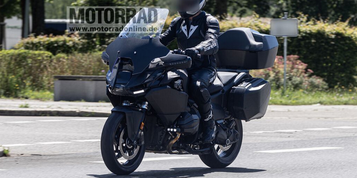 電動整流罩自動抬升!BMW Motorrad R 1300 RT 測試間諜照曝光