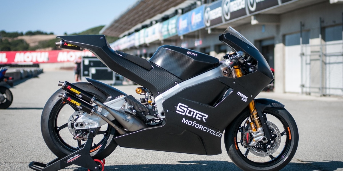 讓蓖麻油再度芬芳-SUTER二行程賽車MMX500曼島TT參賽確定