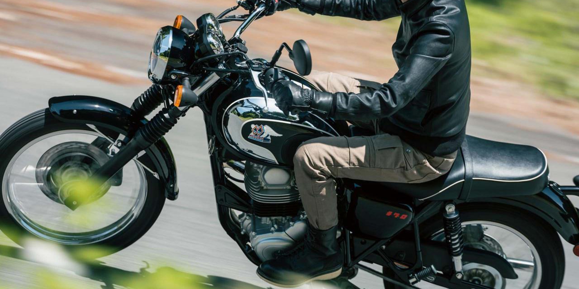 KAWASAKI 2027年式「W230」、「Meguro S1」黑化登陸歐洲，143公斤羽量復古雙雄登場
