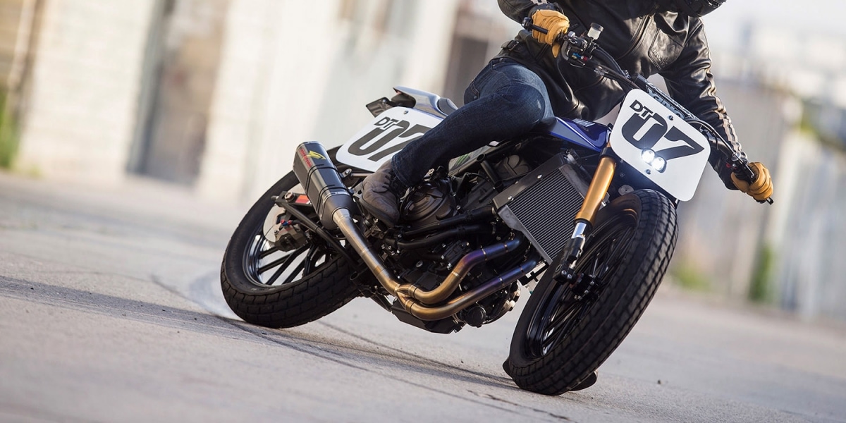 扭力大師化身泥地賽車 YAMAHA DT-07 Street Tracker