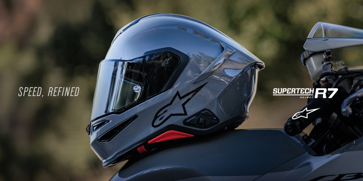 頂級 MotoGP 技術下放！Alpinestars Supertech R7 全能賽道帽正式現身：不到 700 美金的「小 R10」來了？