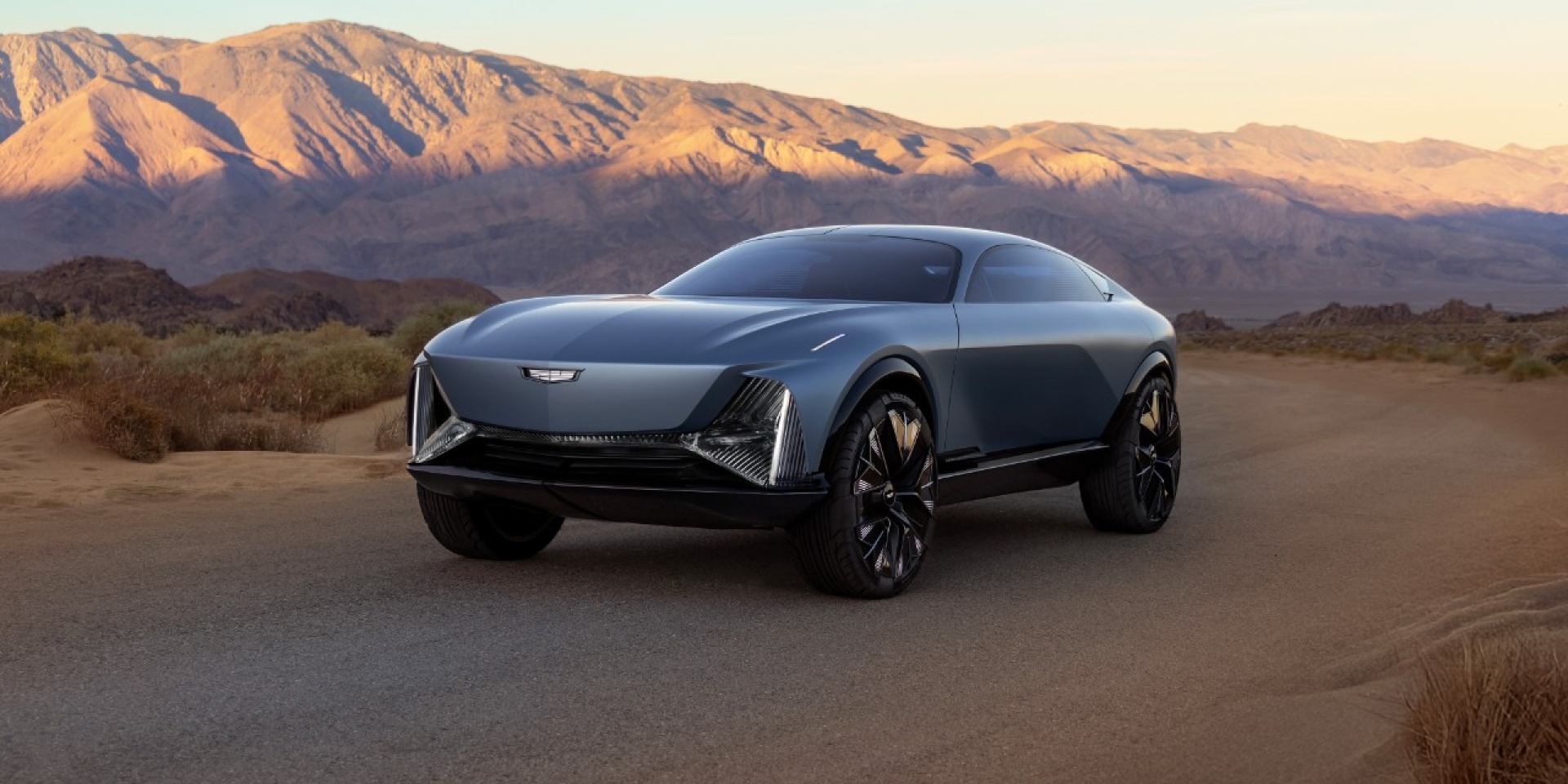 從城市到沙丘都能帥！Cadillac 用 Elevated Velocity 定義「性能電動越野奢華」