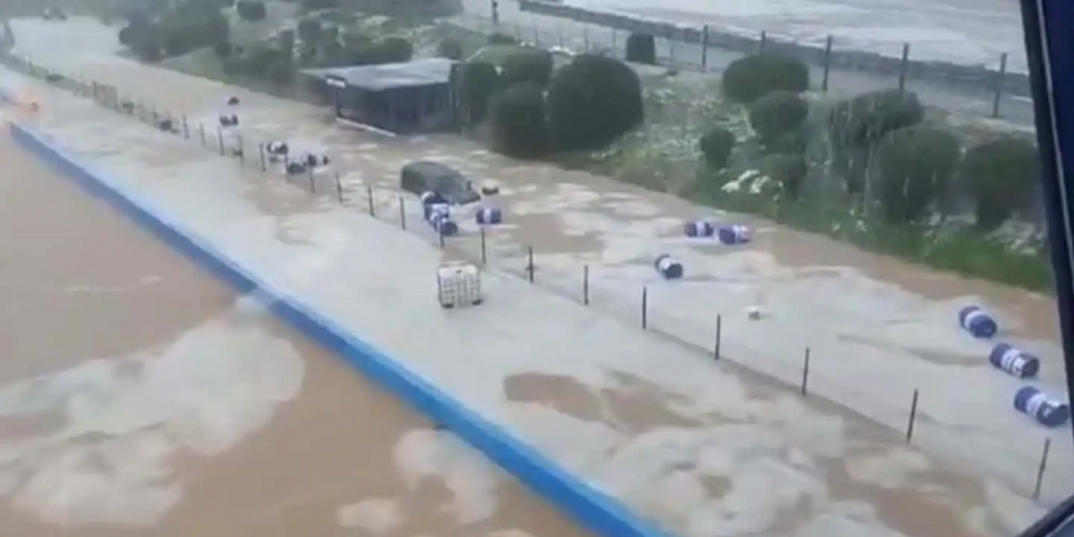 威尼斯搬到西班牙來?西班牙赫雷斯賽道因暴雨淹成一條河流,場地官方保證4/25 MotoGP西班牙站如期舉行