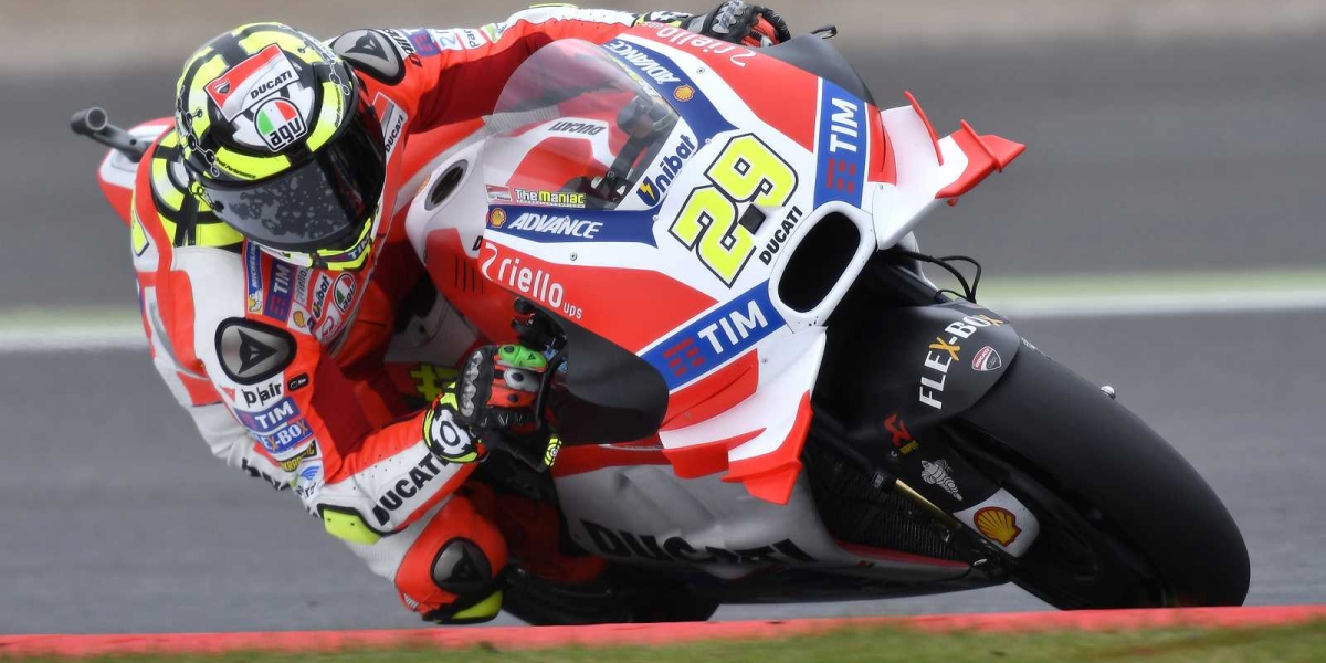 熟悉的瘋狂喬回來啦!Andrea Iannone將代班VR46車手登場Sepang分站!