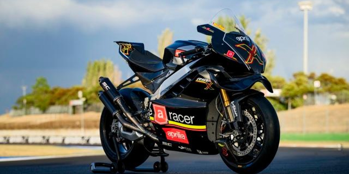 市售版本GP廠車?Aprilia RSV4 X ex3ma 完整移植RS-GP空力套件 限量30台兇悍登場