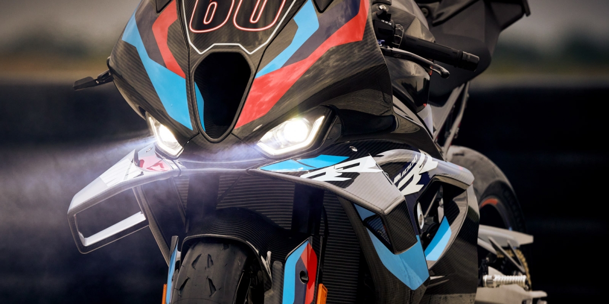 刷秒 買這個就對了!2023 BMW M 1000 RR 極致進化