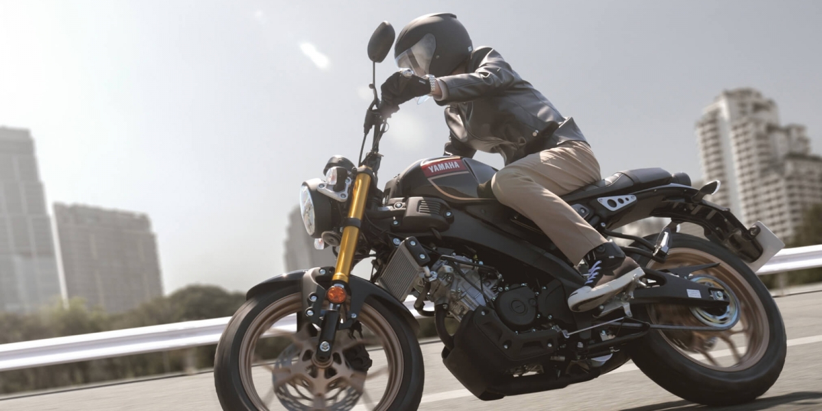 披著復古訂製西裝的敏捷獵豹：YAMAHA XSR155 預告登陸 2026 南港重機展