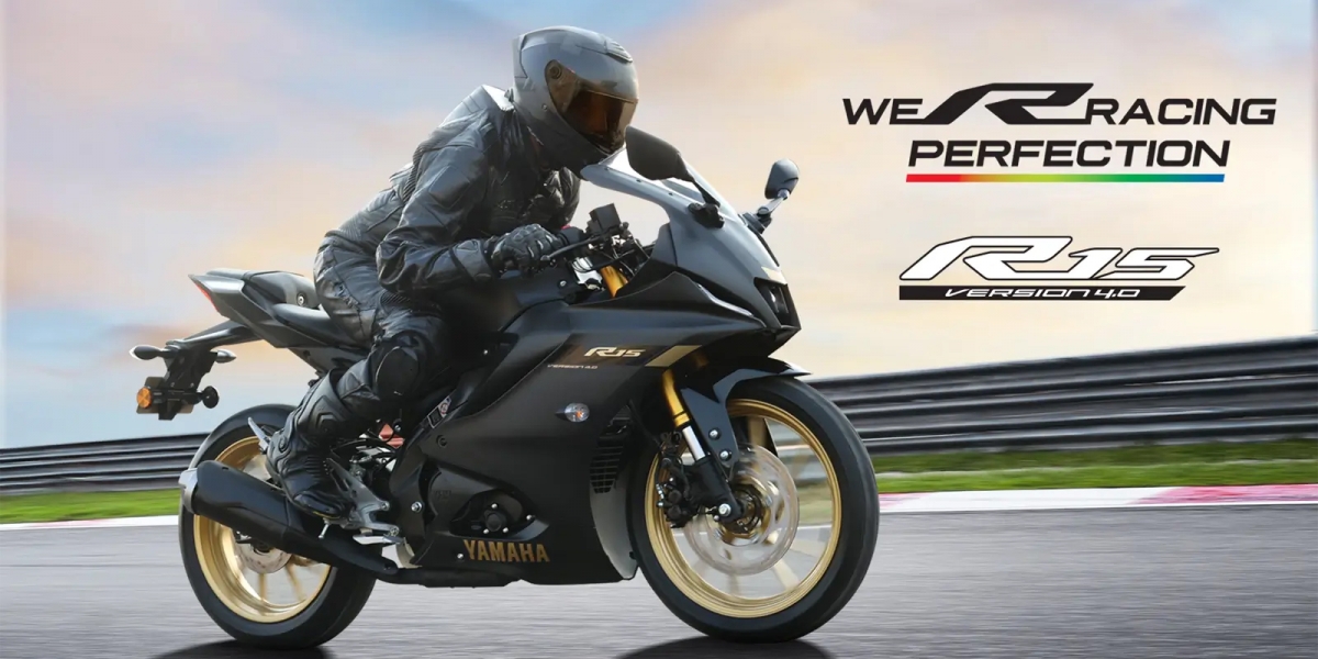 黑暗騎士降臨!YAMAHA YZF-R15 V4 黑金新色印度發表