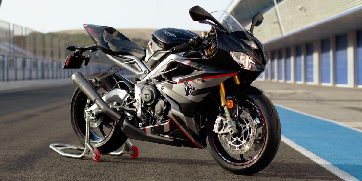 台灣凱旋總代理 安東貿易客訂導入Daytona Moto2 765 Limited Edition,Street Triple R預購活動享53.8萬 贈精品