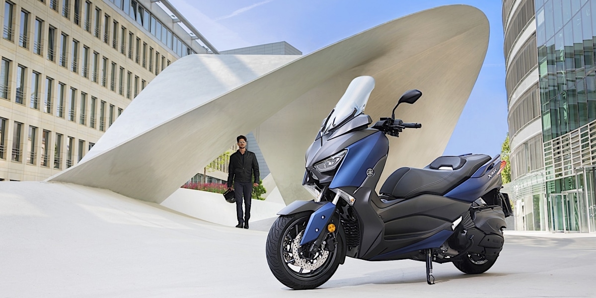 源自小老弟的成功,2018 Yamaha X-MAX 400亮相