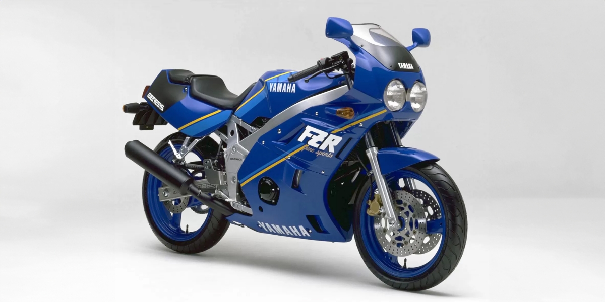 怪騎物語。鋁合金車架與高性能引擎,誕生純粹的賽車魂!Yamaha FZR400