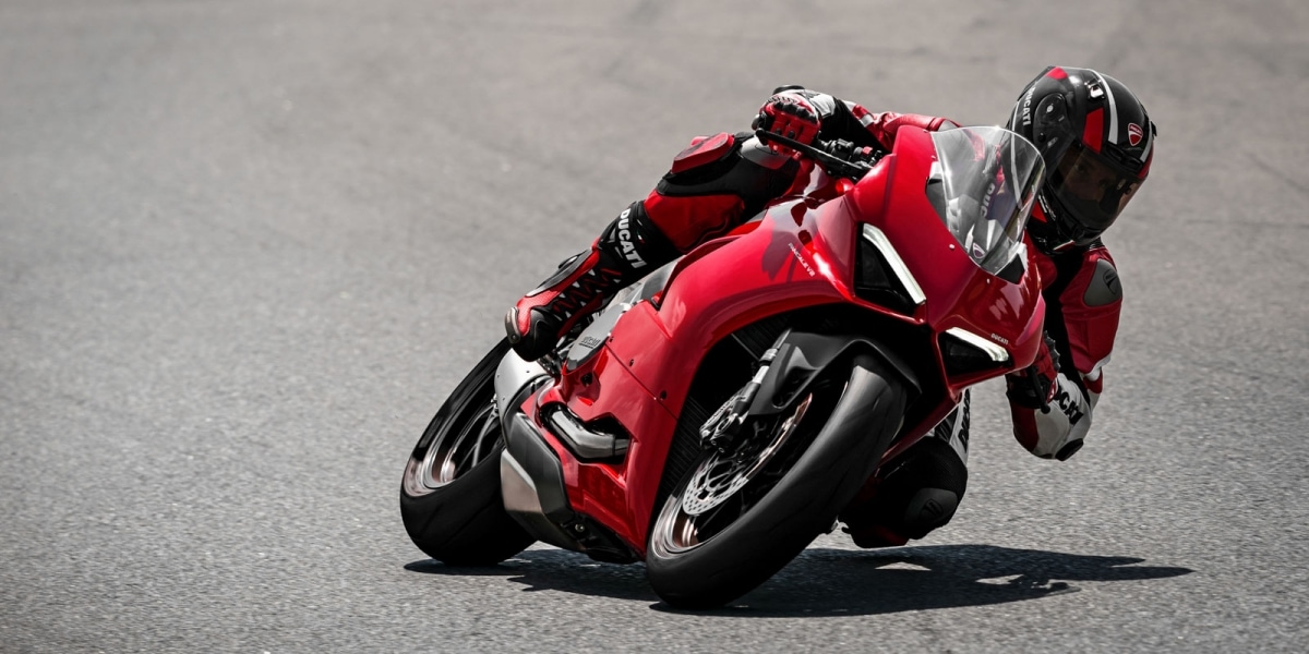 馬力更大更環保!Ducati Panigale V2發表