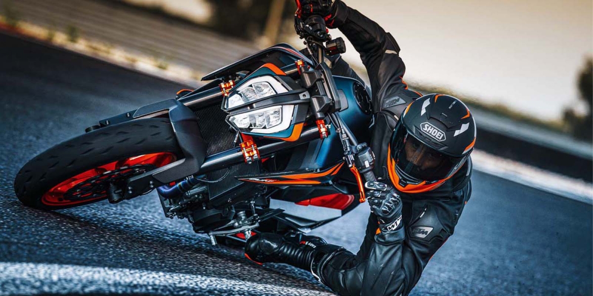 藍橘色手術刀!2022 KTM 890 DUKE R 新色亮相