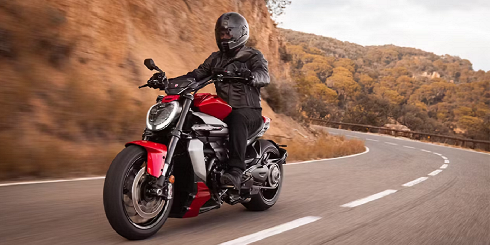 RS版本即將再添一員！Ducati於美國申請Diavel V4 RS專利，最快今年秋天登場