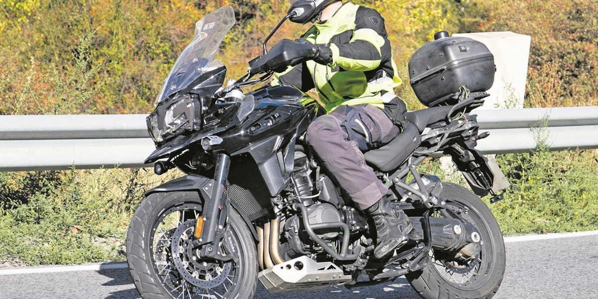 TRIUMPH測試車捕獲,頂級冒險家Tiger 1200XC現身