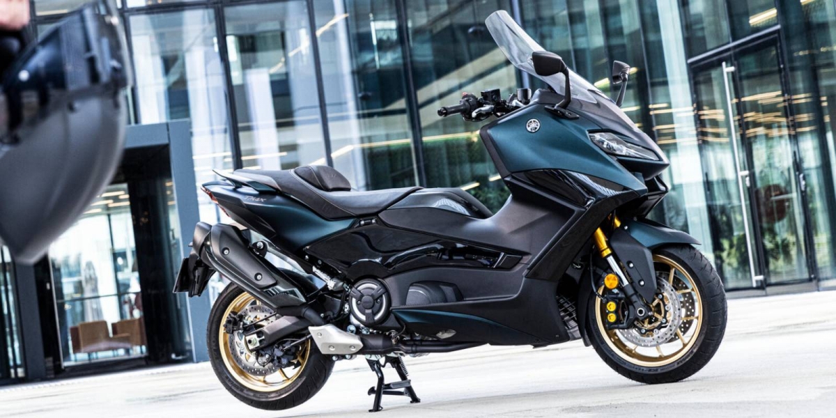 外觀更熱血、7吋TFT儀表上身!2022 YAMAHA TMAX/Tech MAX 海外發表