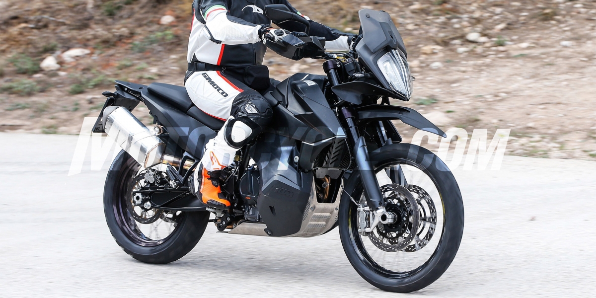 KTM 790家族登場,790 Adventure車系捕獲