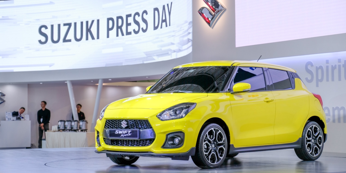 2018世界新車大展。正統日系鋼炮現身,SUZUKI Swift Sport強勢登台!