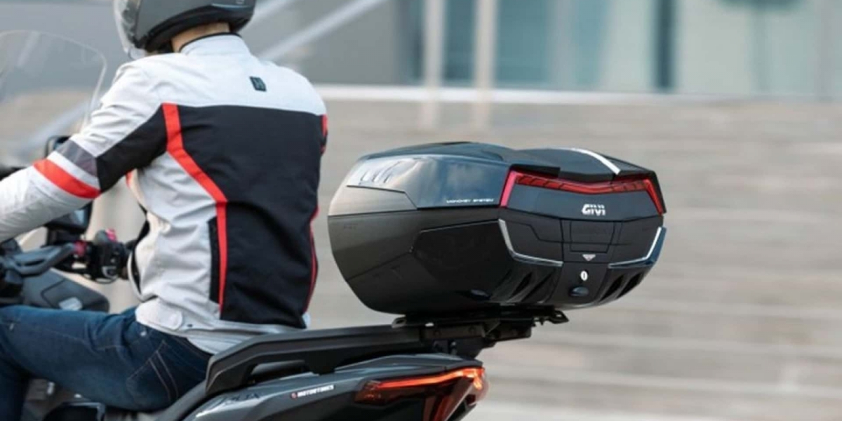 誰再說漢堡箱很醜?Givi Maxia 5 有顏值又能裝!