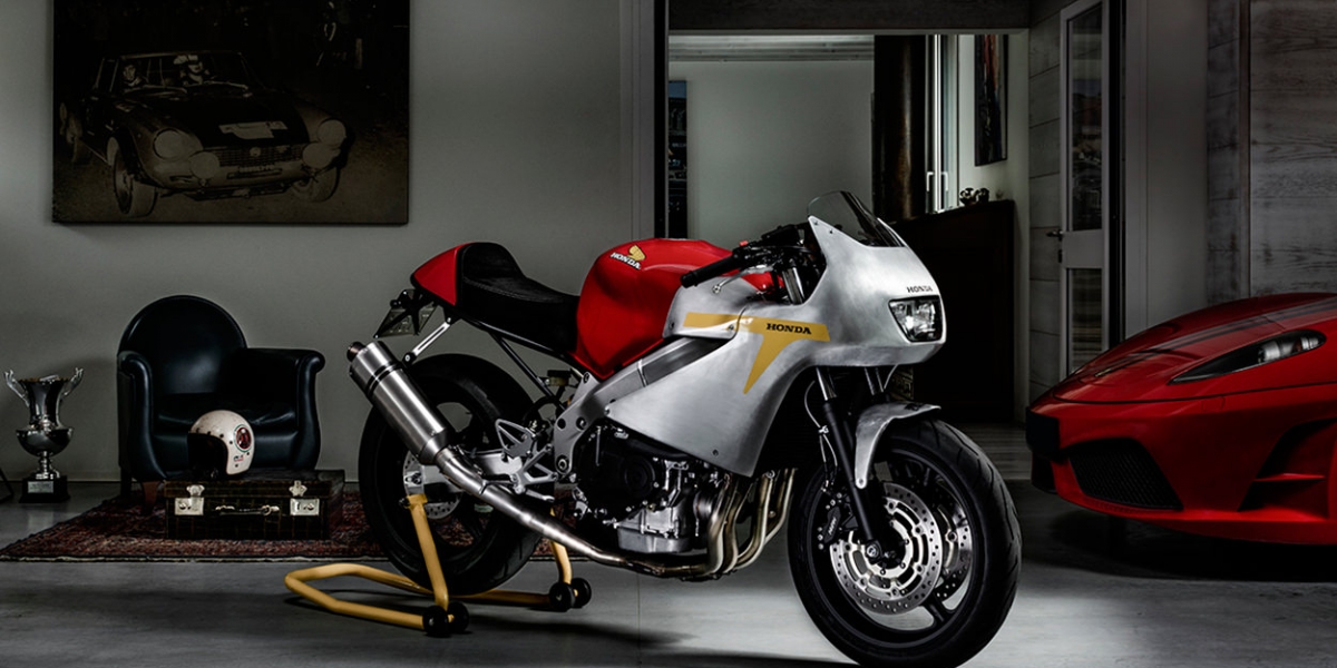 完美並不美,我們多虛偽  - 2001 HONDA CBR600F by North East Custom