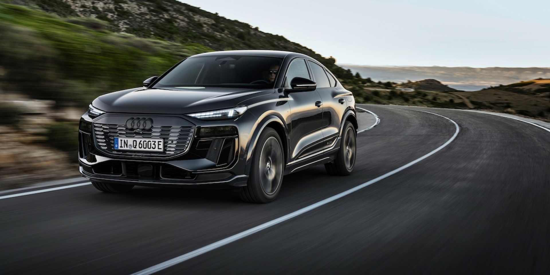 超乎所嚮 跑格馭電新生 | Audi Q6 Sportback e-tron登台