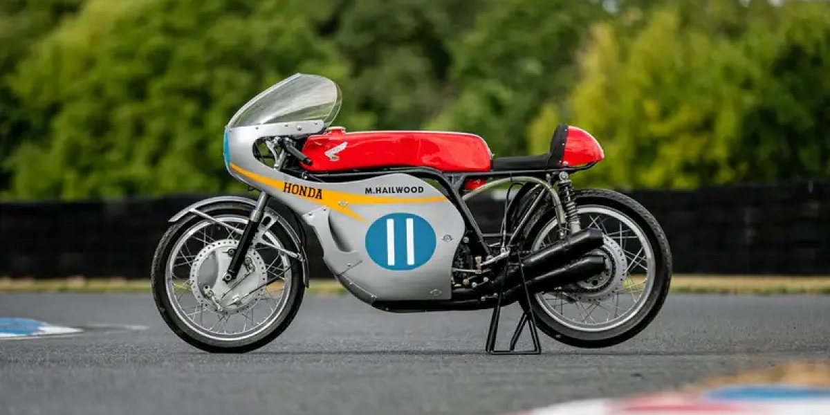 Mike Hailwood 冠軍 Honda RC173 將拍賣，身價可能衝上約台幣4,000萬