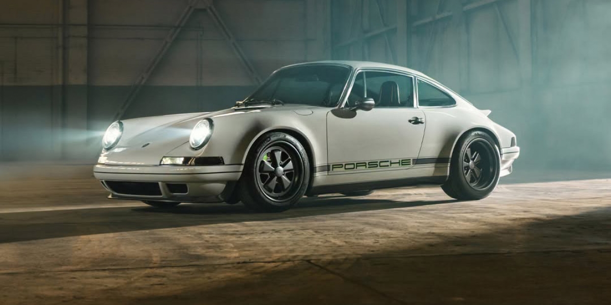 Theon Design 碳纖維 Porsche 911 964 改裝車｜比現代 GT3 更輕、功重比更強