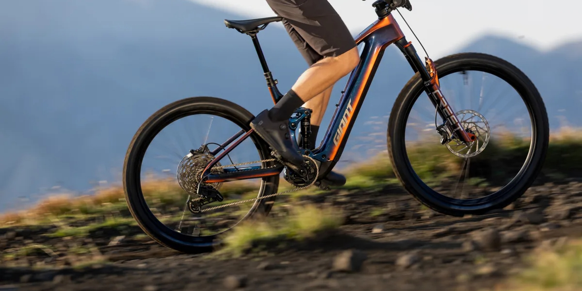 120Nm扭力、電子升降座管一次到位！Giant全新Trance Advanced E+發表，還首度導入循跡控制系統