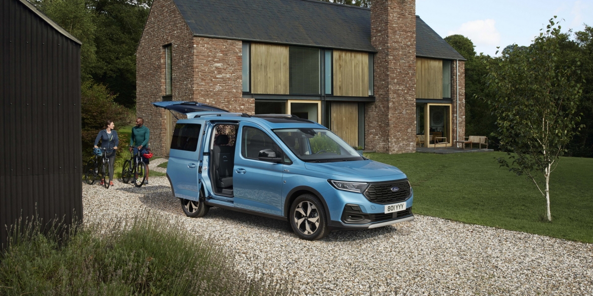 VW Caddy變身成旅玩家!Ford與Volkswagen結盟合作的成果!