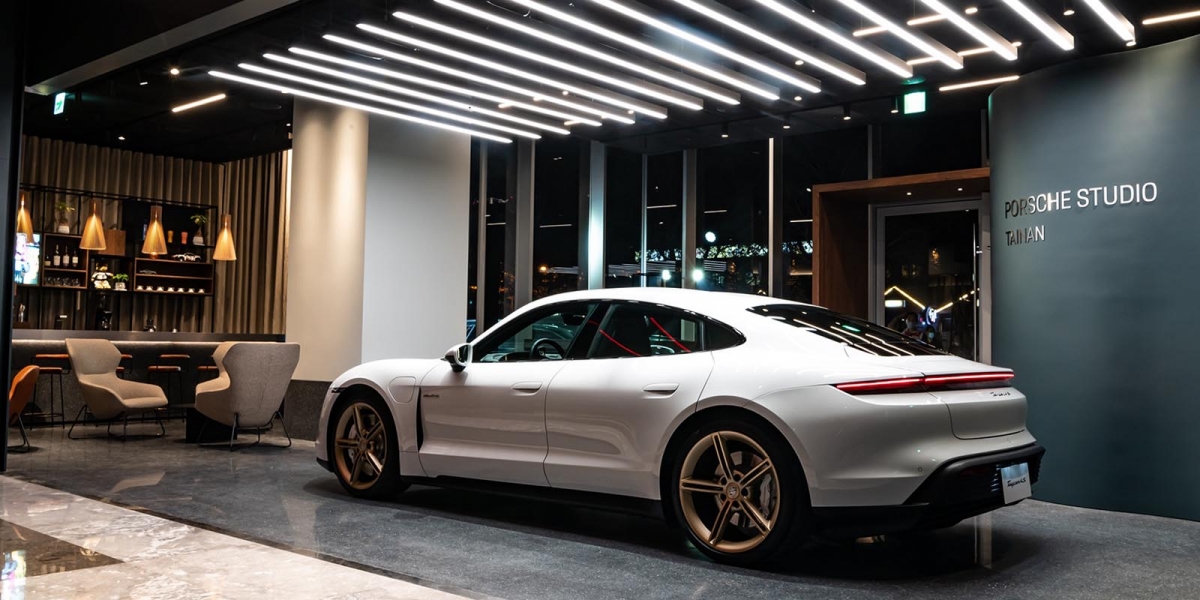 為2022「台南保時捷」展間暖身!Porsche Studio台南南紡店開幕
