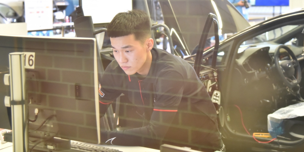 福特六和以產學合作深耕台灣汽車人才培育 助臺灣師大國手勇奪國際技能競賽汽車技術職類金牌
