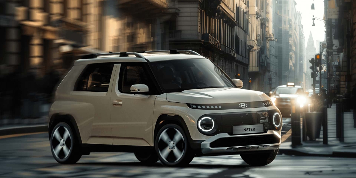 純電俏皮小可愛! Hyundai Inster:續航350公里、113匹馬力,像素風燈具、V2L車載電源上身。
