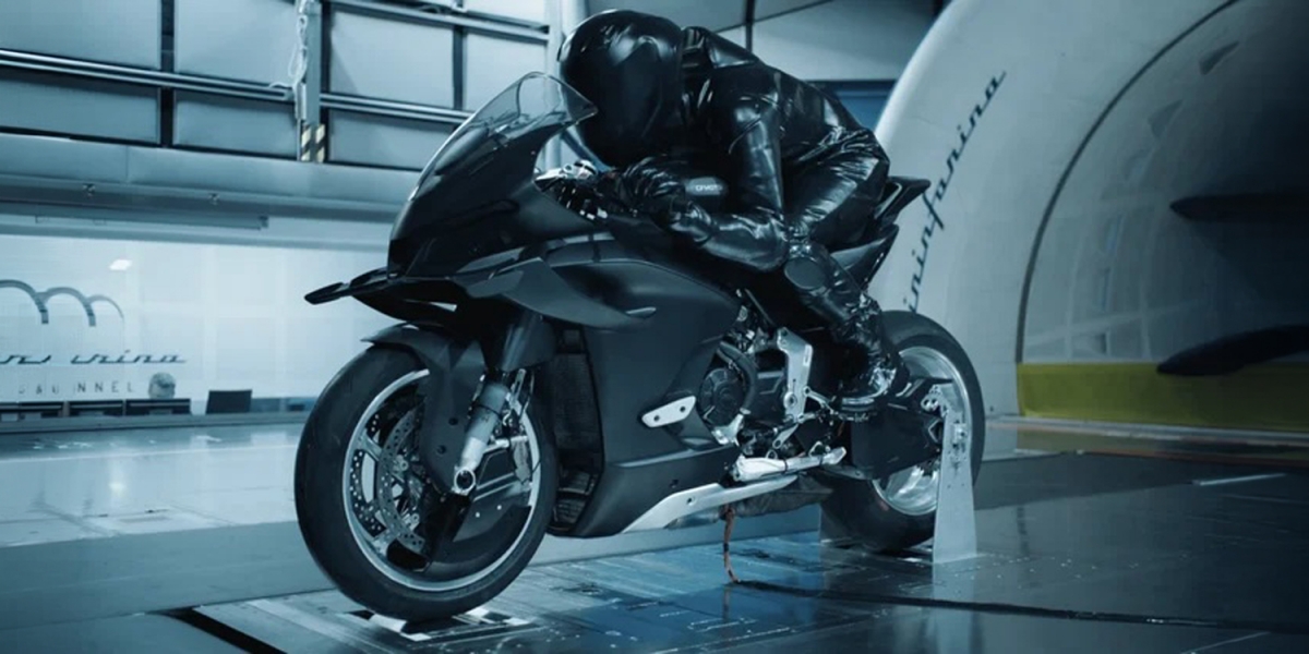 CFMoto V4 SR-RR 進 Pininfarina 風洞，315.8km/h 背後不只靠馬力