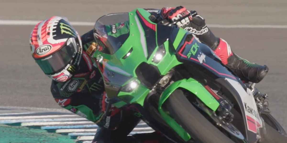 新ZX-10R騎乘姿勢更像賽車!Jonathan Rea賽道評測