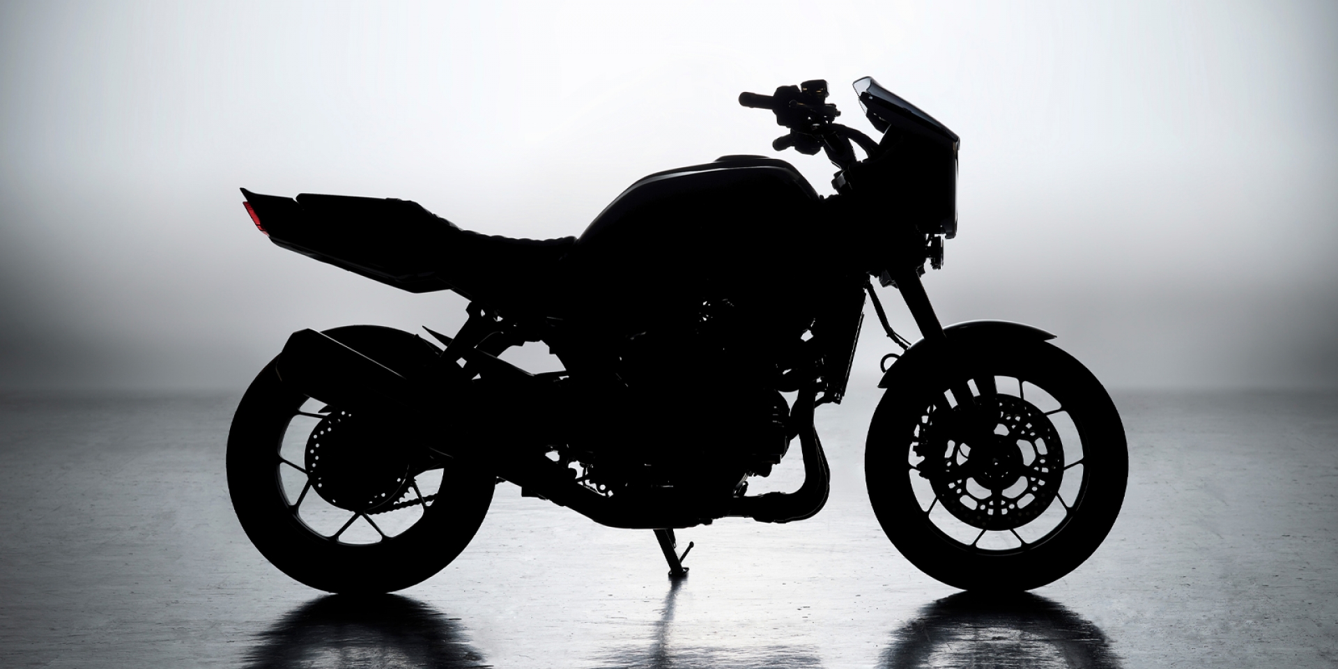 小頭罩加入，鈴鹿8耐現場公開！Honda CB1000F SE Concept 官方剪影圖曝光