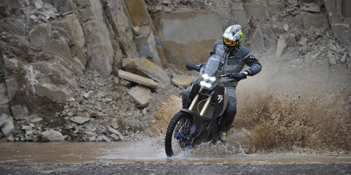 你的冒險夥伴YAMAHA T7 9月登場