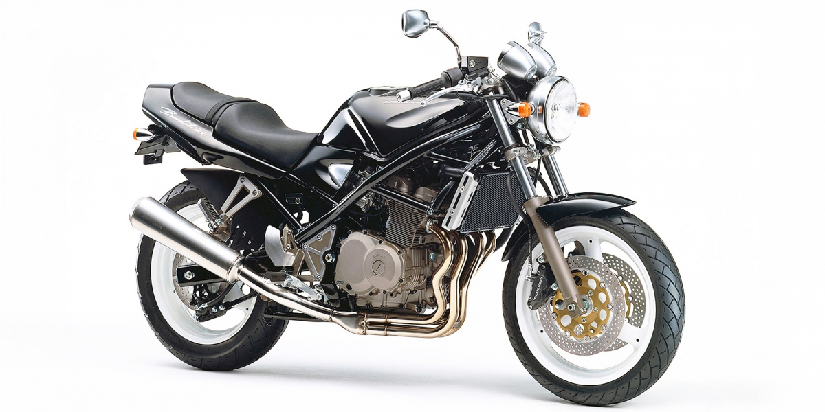 怪騎物語。Suzuki BANDIT 400:不只是街車,更是別具風格的Super Sport!