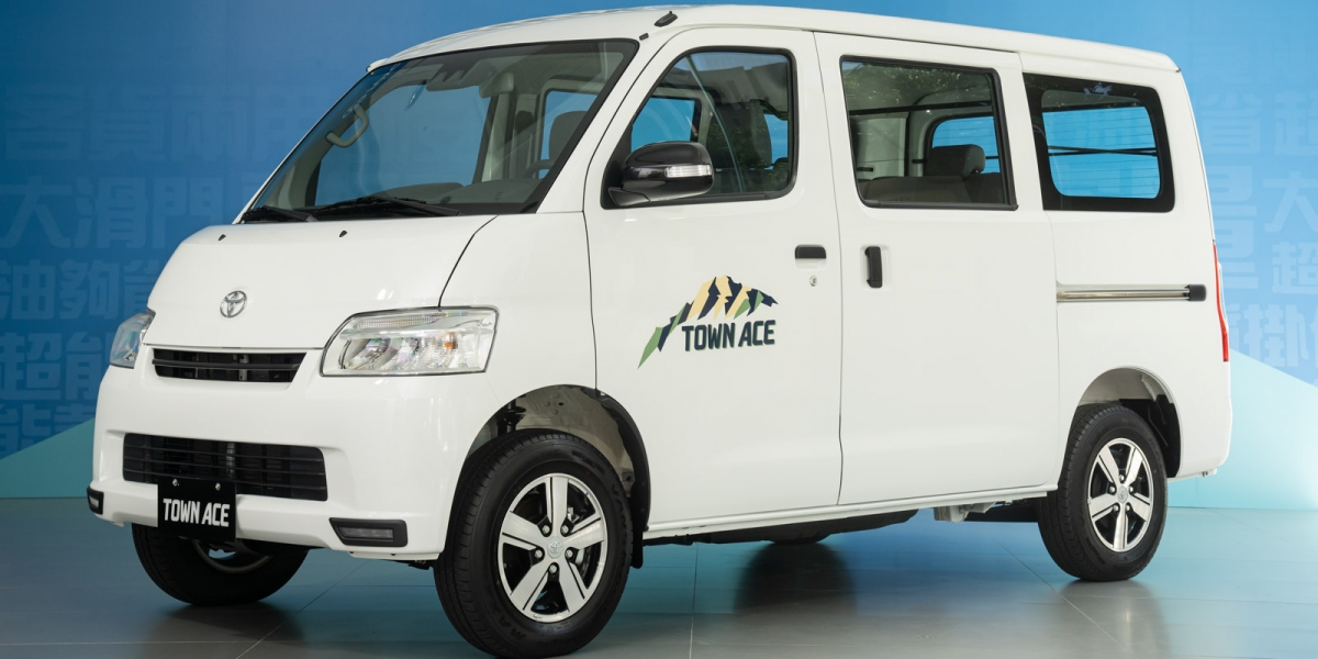 TOYOTA TOWN ACE「廂型車」 汰舊換新預購價49.5萬元起 搶先預購中