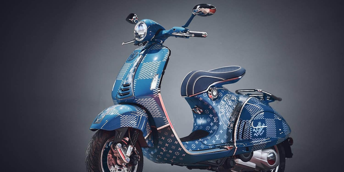 高調、奢華!Vespa 946 Louis Vuitton特別版本