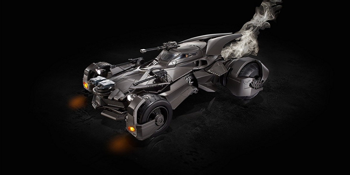 史上擬真度最高。全可動遙控蝙蝠車搶先曝光